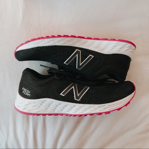 new balance memory foam sneakers